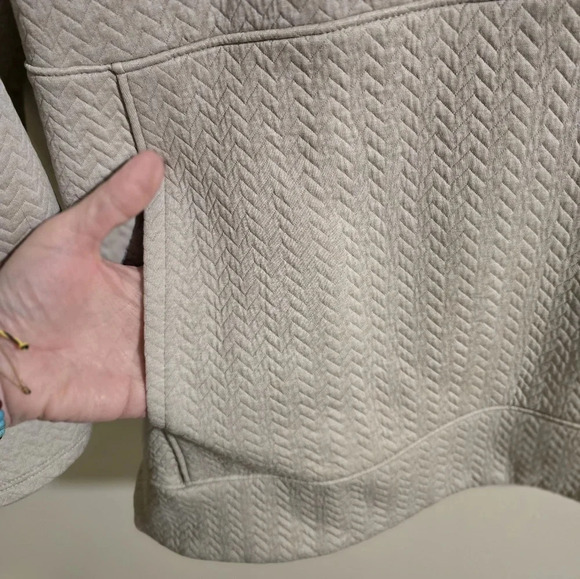 Womens L.L. Bean 1/4 Zip Quilted Pullover Size XL - Picture 3 of 6